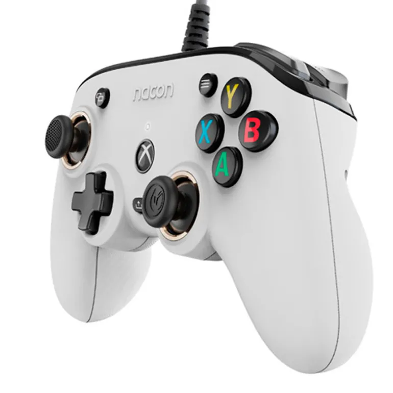 Mando Nacon Pro Compact Blanco Para Xbox Series X/S