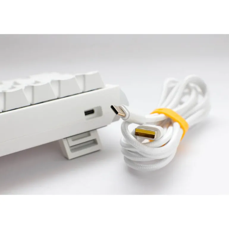 Teclado Ducky One 3 Classic SF 65% Hot-Swap RGB MX-Silver Blanco